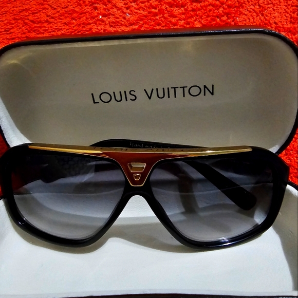 Louis Vuitton Other - Louis Vuitton sunglasses